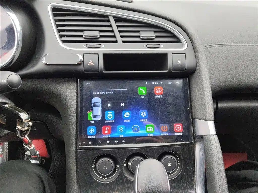 Peugeot 3008 2015 1.6THP Automatic Classic Edition фото 8