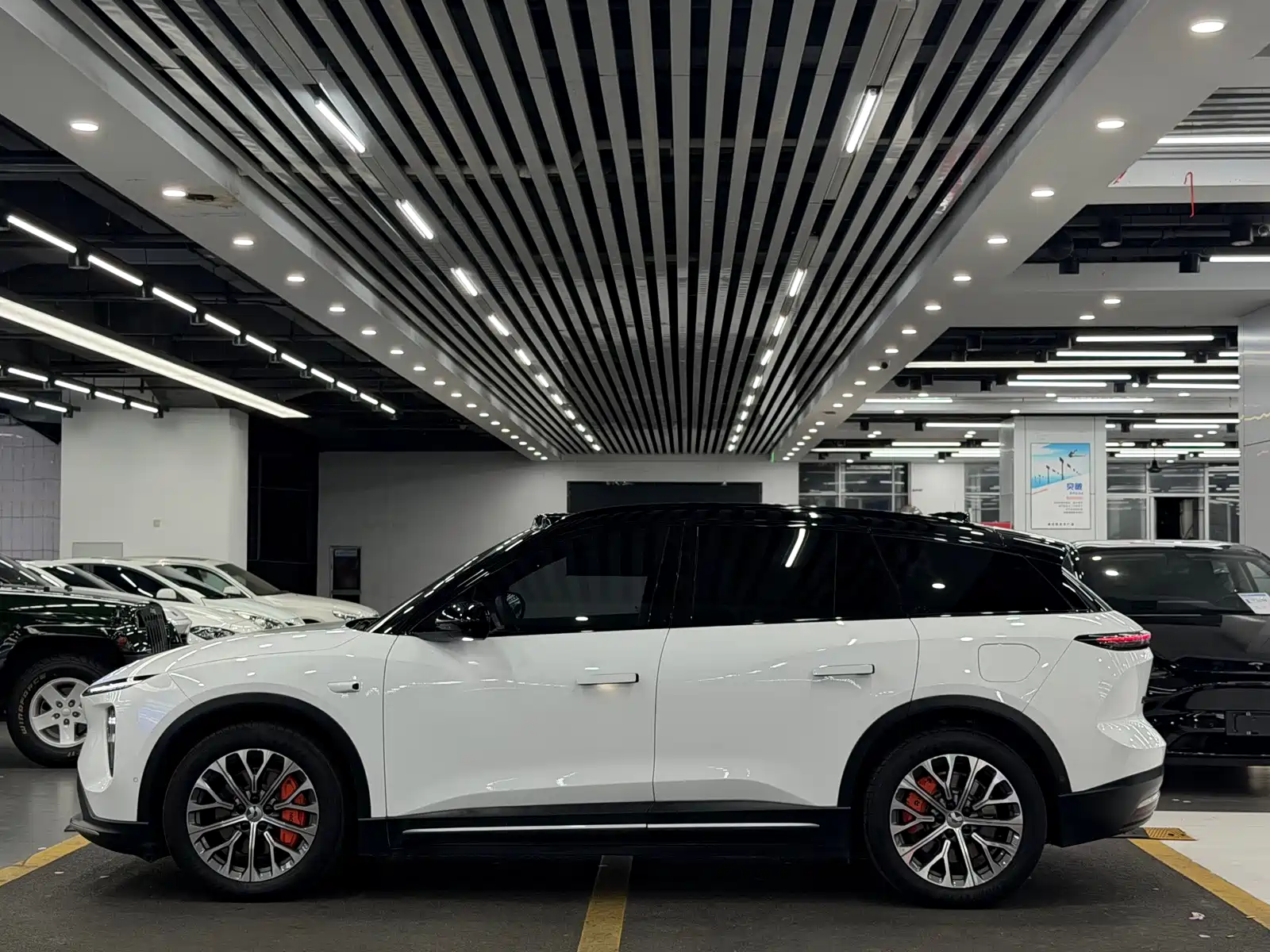 Фото 7 - NIO ES6