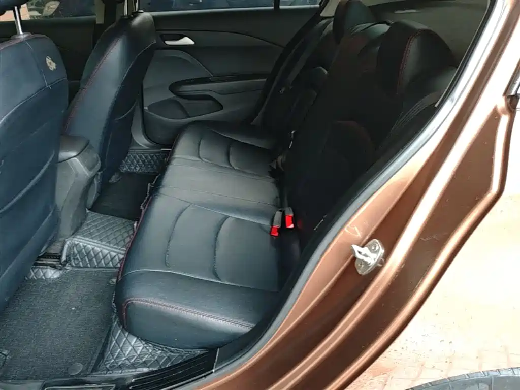 Chevrolet Cavalier 2019 320 Auto Sunroof Enjoyment Edition фото 17