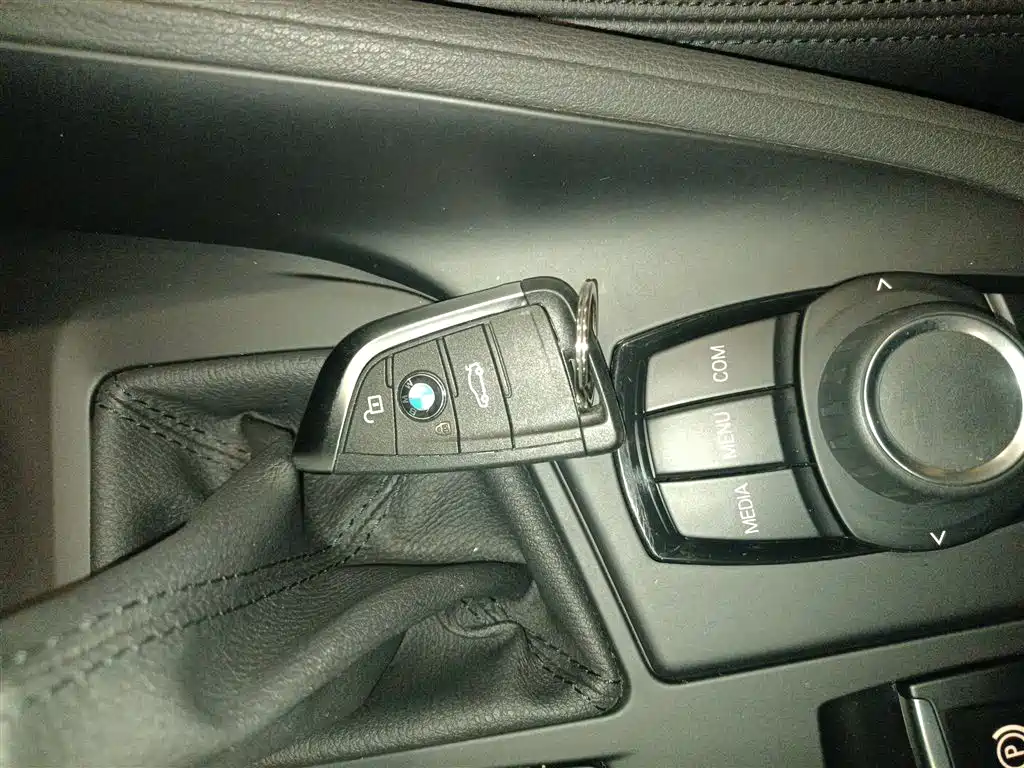 BMW X1 2019 sDrive20Li Leading Model фото 17