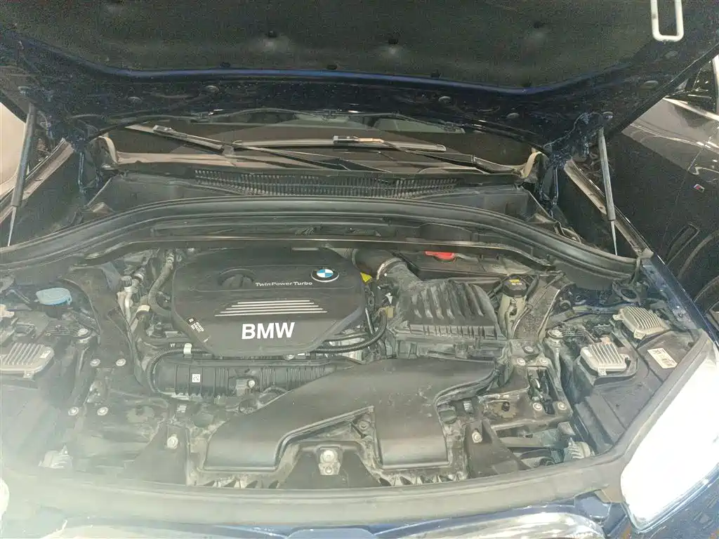 BMW X1 2019 sDrive20Li Leading Model фото 16