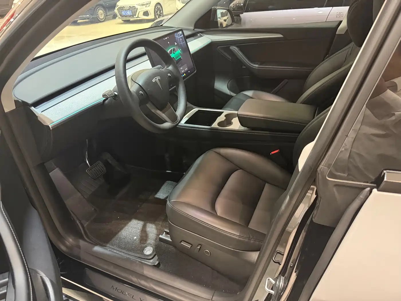 Фото 7 - Tesla Model Y
