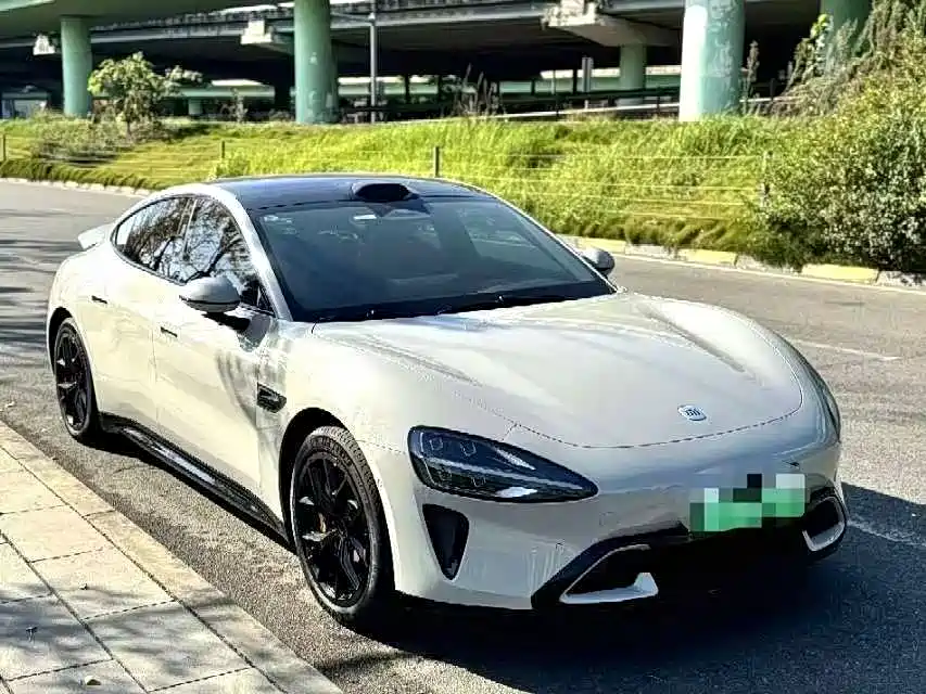 XIAOMI CAR XIAOMI SU7