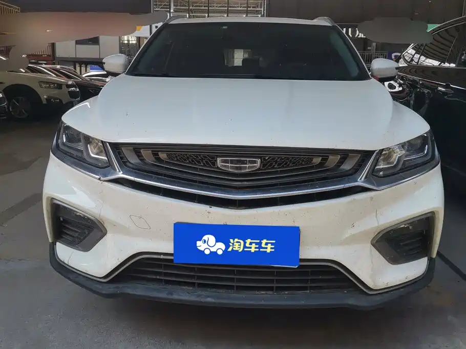 Фото 2 - Geely Coolray