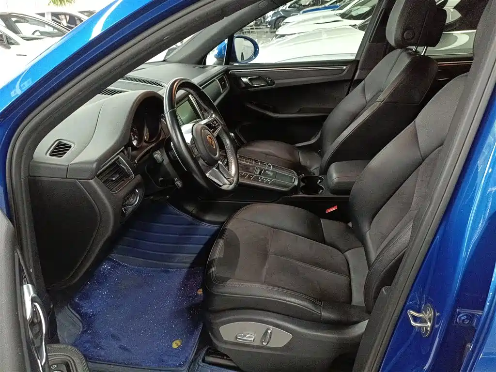 Porsche Macan 2016 Macan 2.0T фото 15