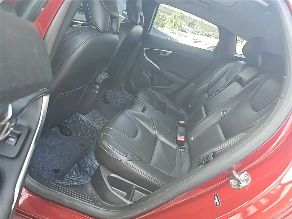Volvo V40 2018 2018 T3 Inscription Edition