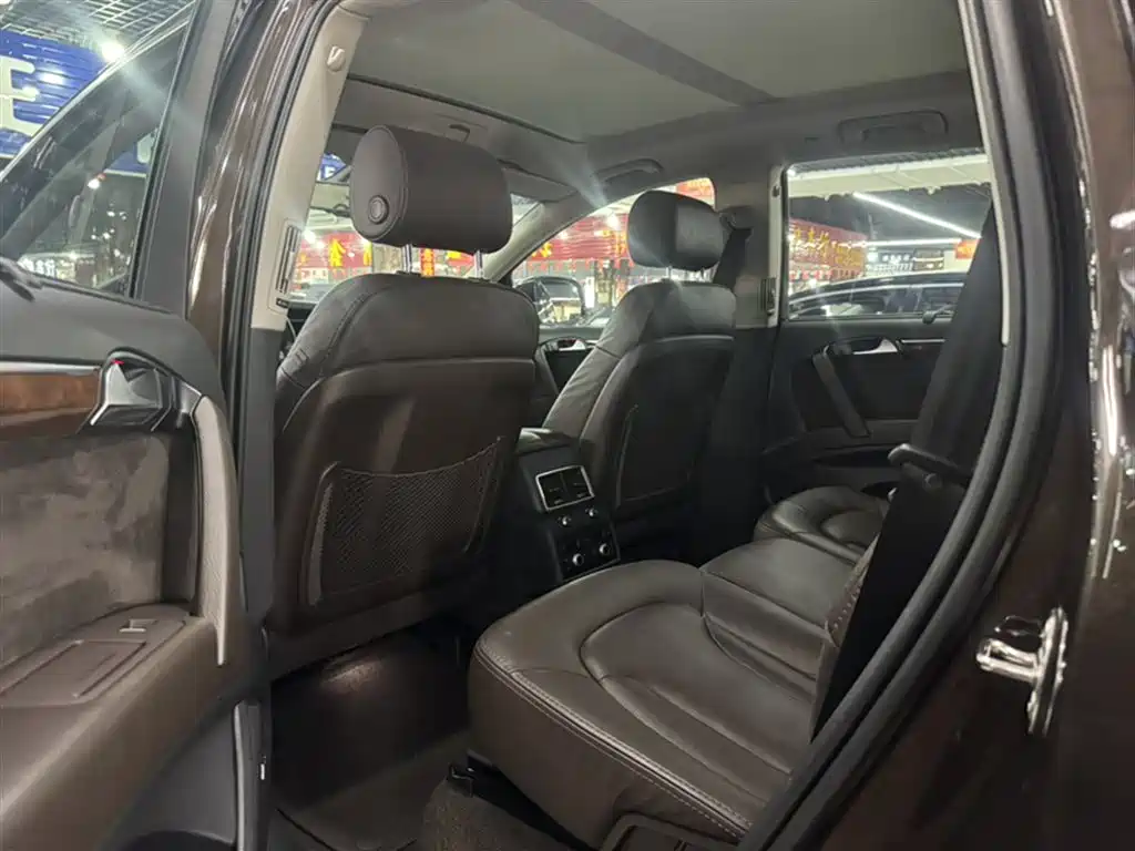 Audi Q7 2014 35 TFSI Sport фото 16
