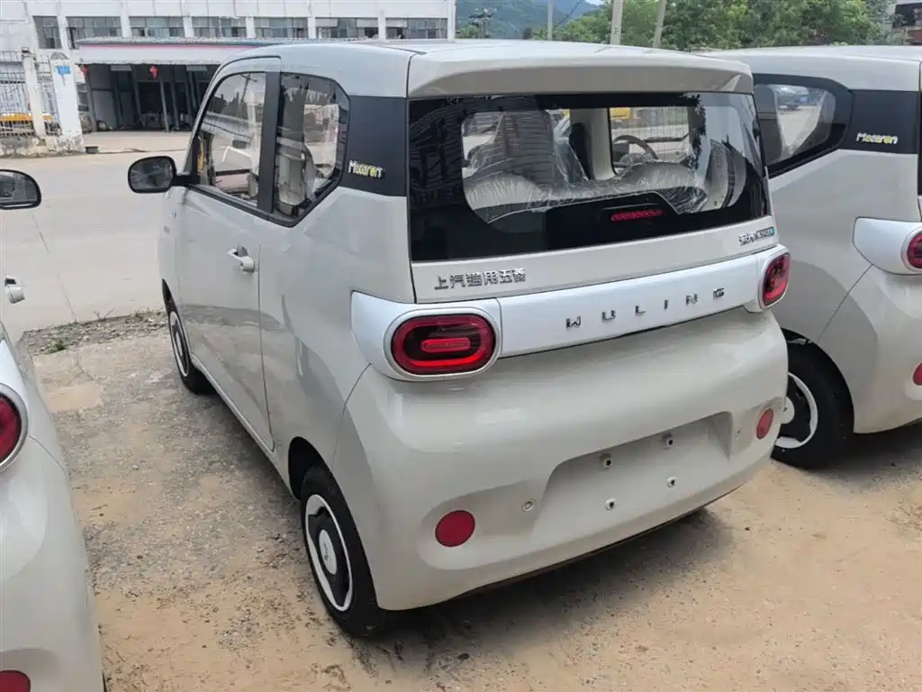 Wuling Motors Hongguang MINIEV 2026 2024 3rd Generation 215km Youth Edition