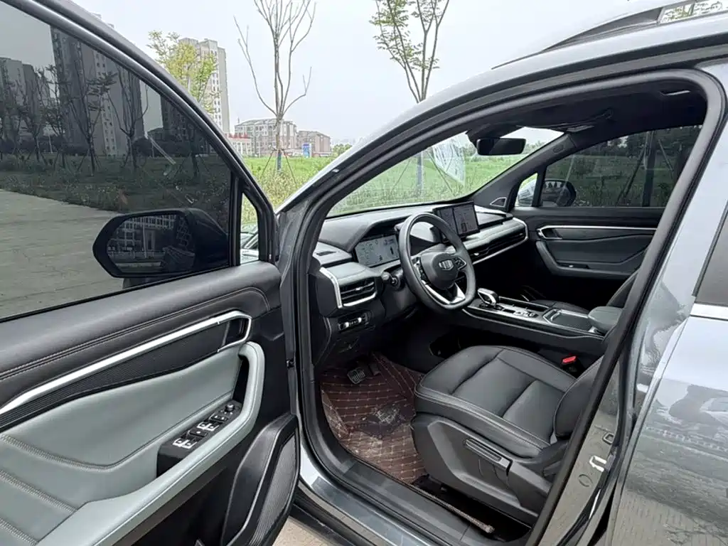 Geely Haoyue L 2024 2023 Model 2.0T DCT Luxury