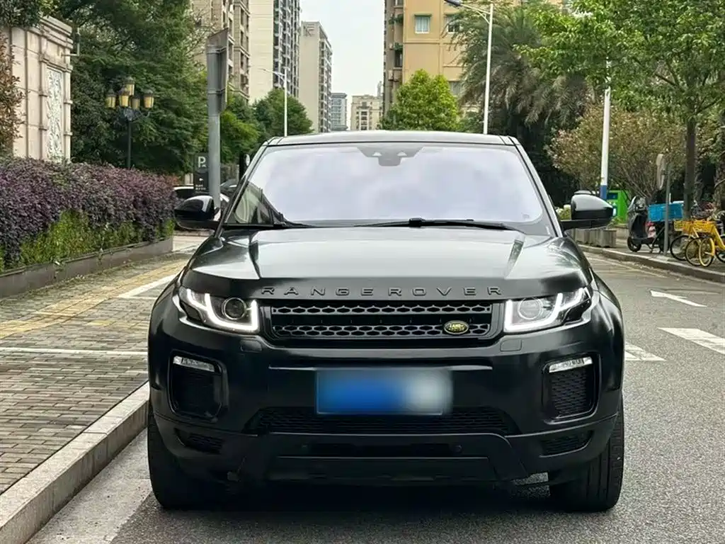 Land Rover Range Rover Evoque 2017 2.0T British Style Edition фото 11