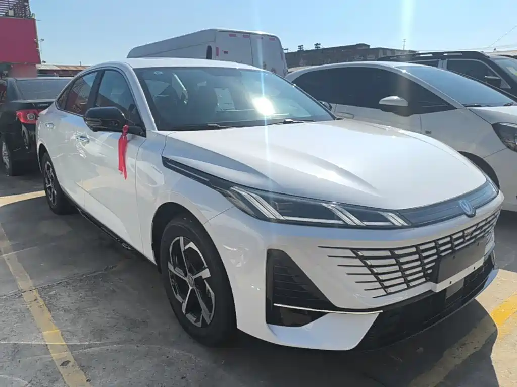 Changan Eado 2026 2025 Model Year Facelift 1.5T 500Bar Basic Edition