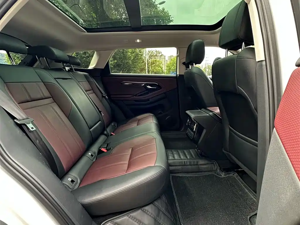 Land Rover Range Rover Evoque 2021 Range Rover Evoque L 249PS R-Dynamic S Performance Edition фото 17