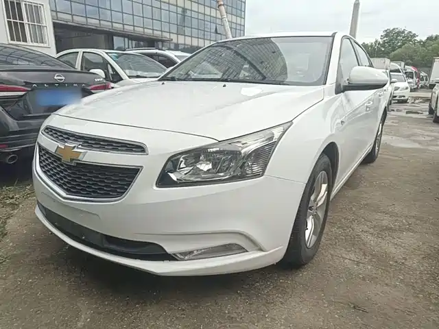  Chevrolet Cruze 2015 1.5L Classic SE AT