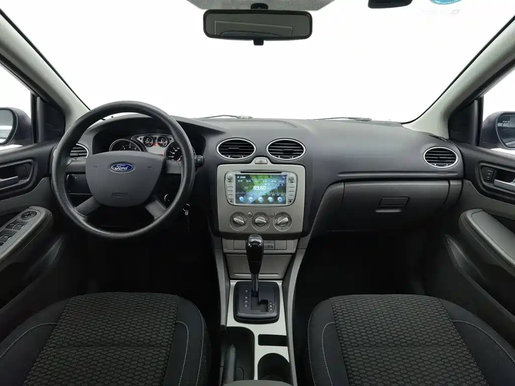 Фото 5 - Ford Focus