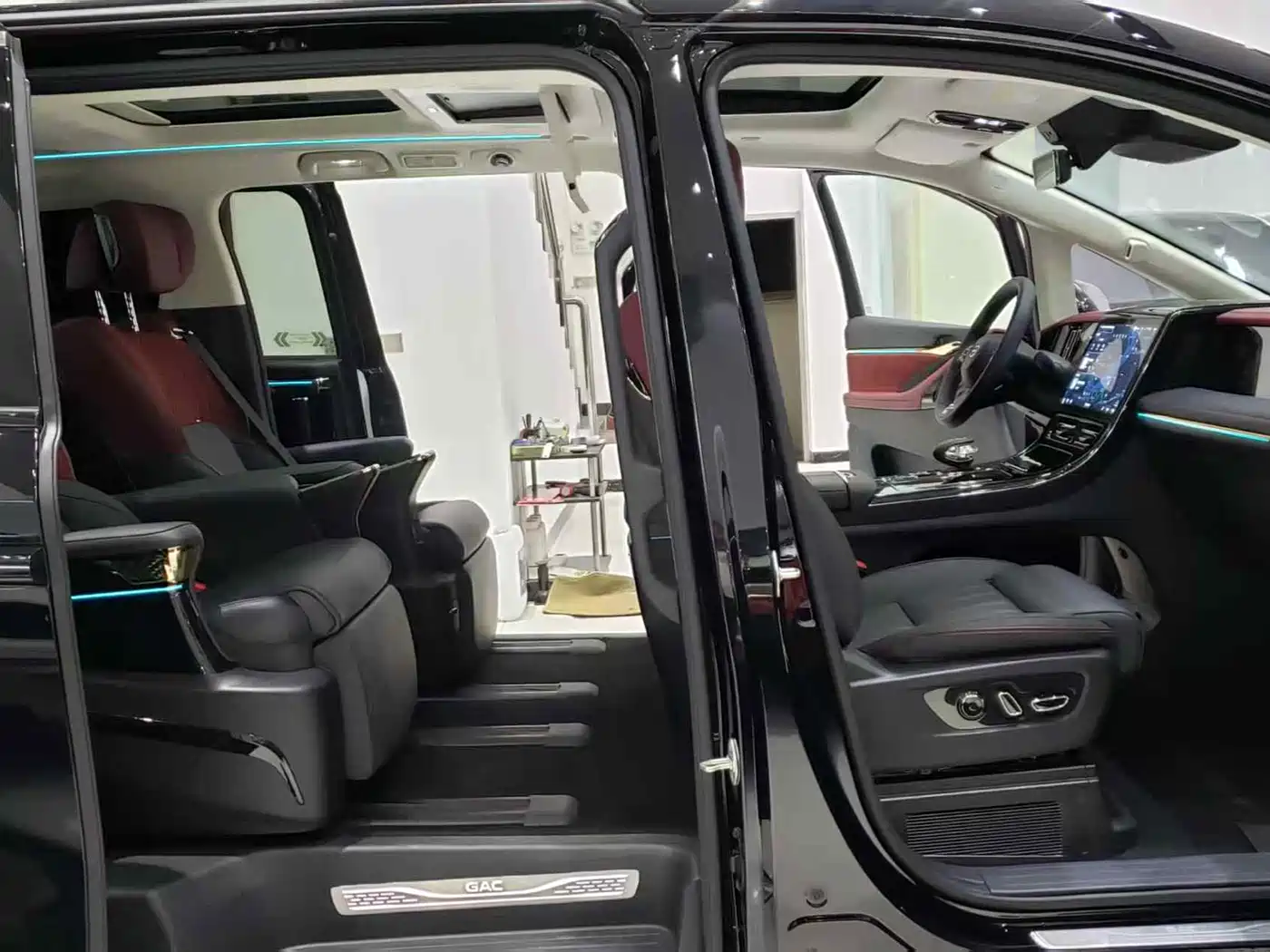 GAC Trumpchi Trumpchi E9 2025 E9 Ultra Fast Charging Master фото 8