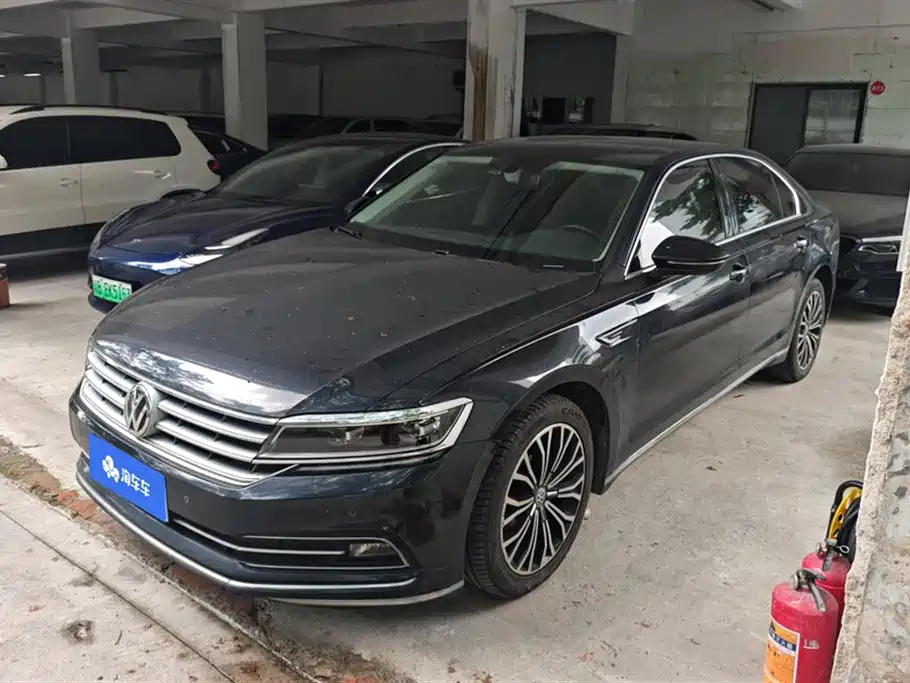 Volkswagen Phideon 2018 Facelift 380TSI FWD Business