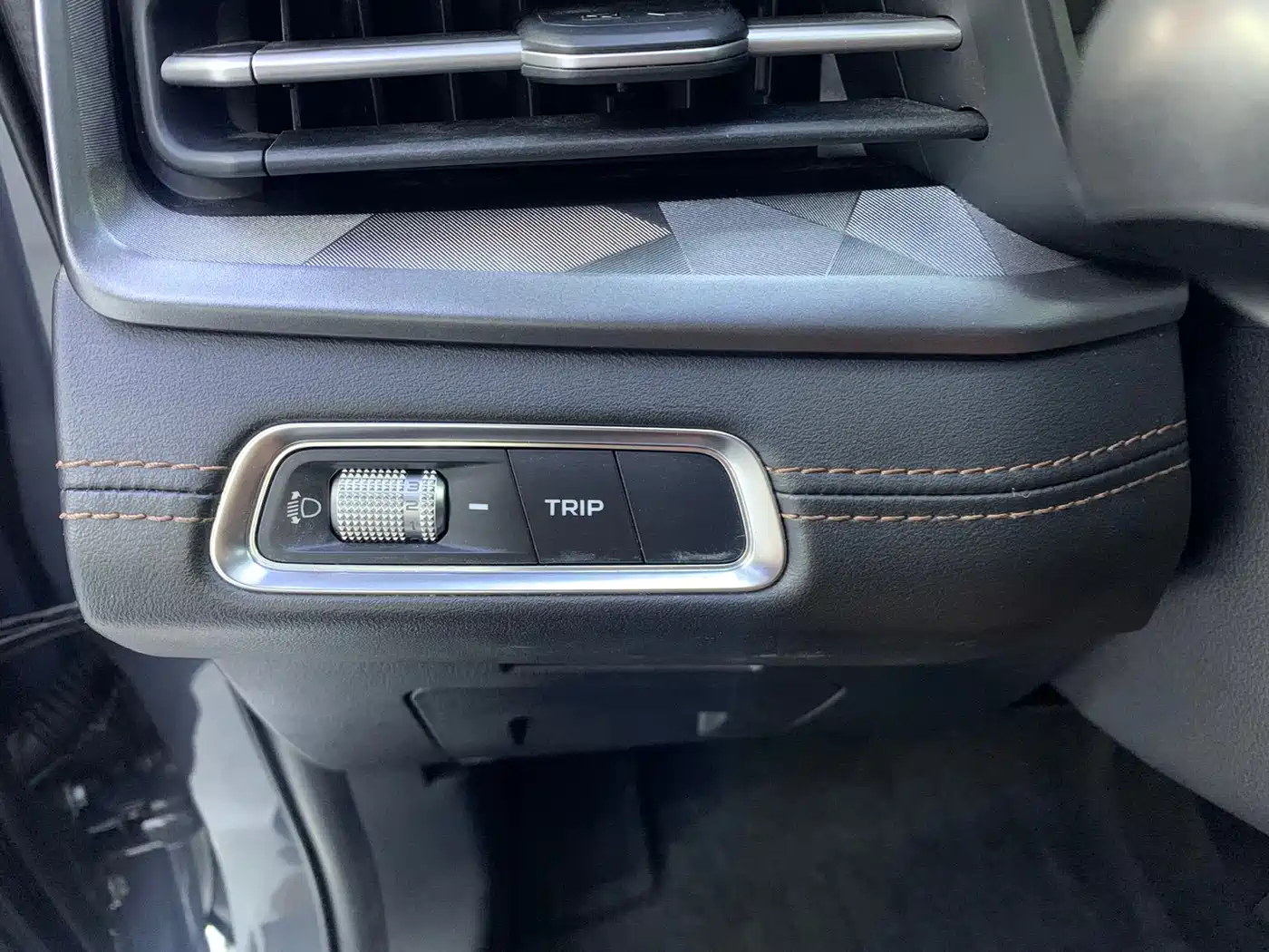 Geely Emgrand X6 2024 2021 Model PRO 1.4T Automatic Premium