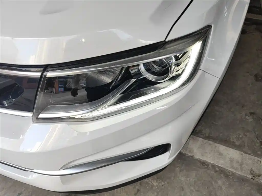 Changan CS35 PLUS 2019 2019 1.6L Automatic Smooth Connect Edition