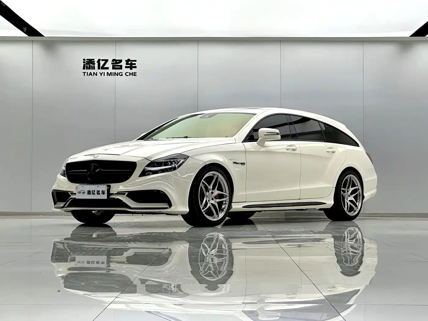 Mercedes-Benz CLS 2013 CLS 350 Shooting Brake Fashion