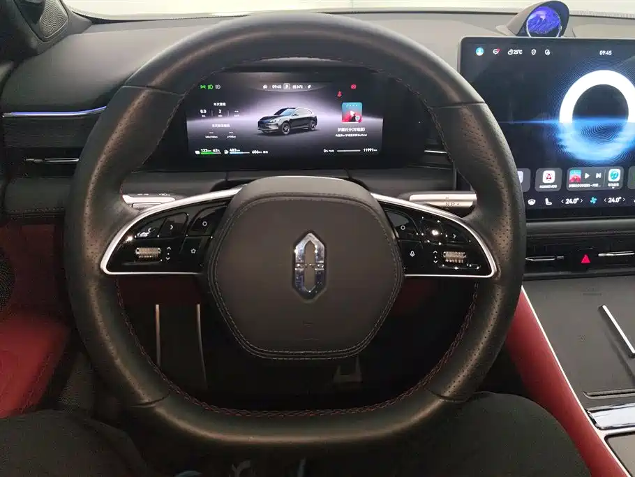 AITO Wenjie AITO M5 2025 Extended Range Ultra AWD фото 15