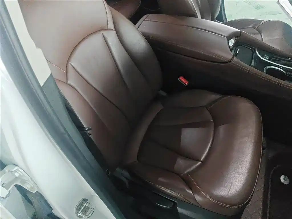 Buick Envision Plus 2020 28T AWD Elite фото 25