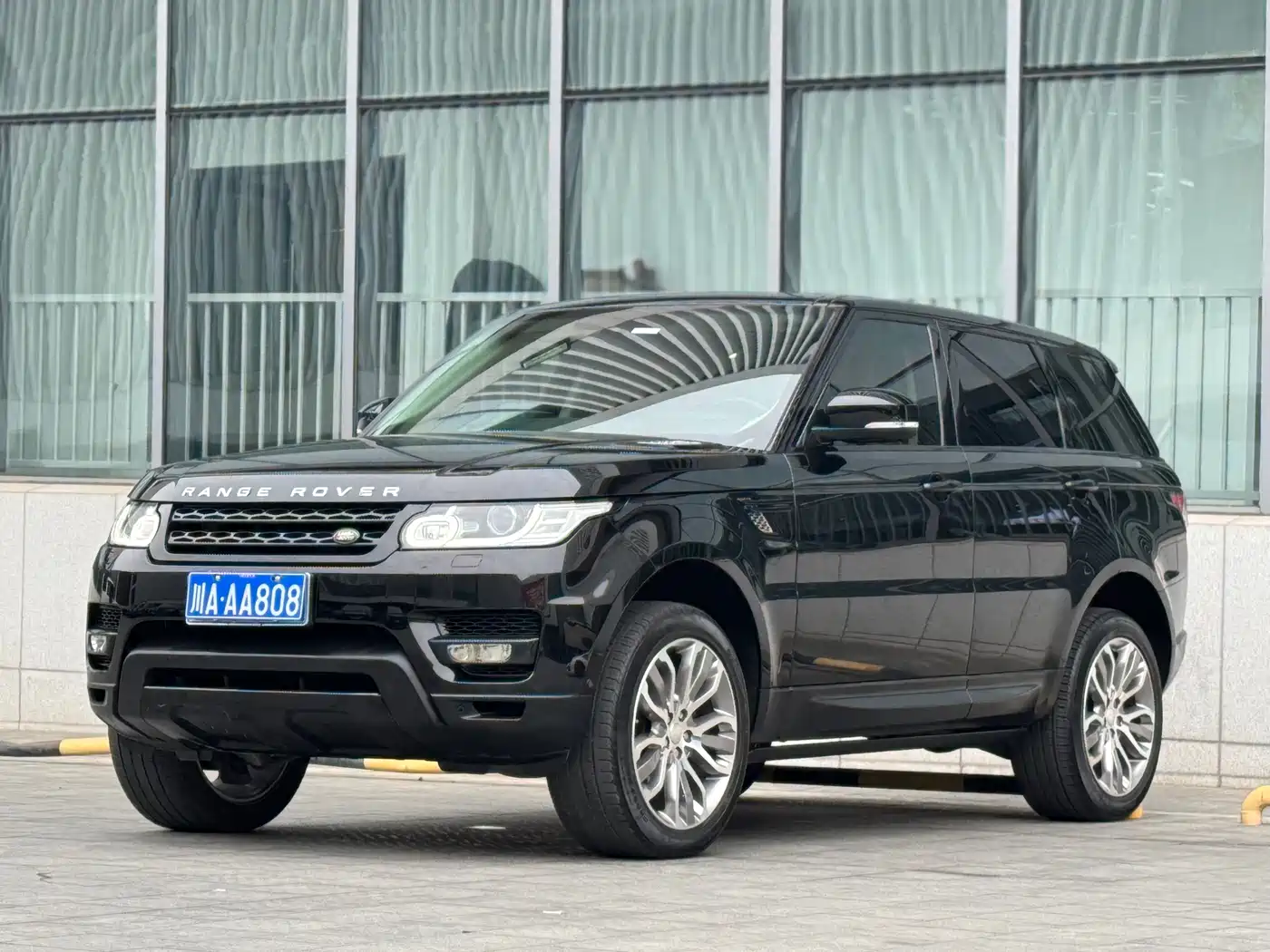 Land Rover Range Rover Sport 2014 3.0 SC V6 HSE DYNAMIC фото 3
