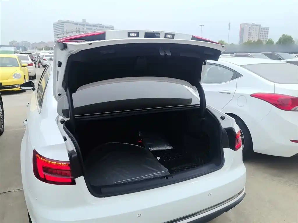 Audi A4L 2019 40 TFSI Progressive (China VI) фото 15