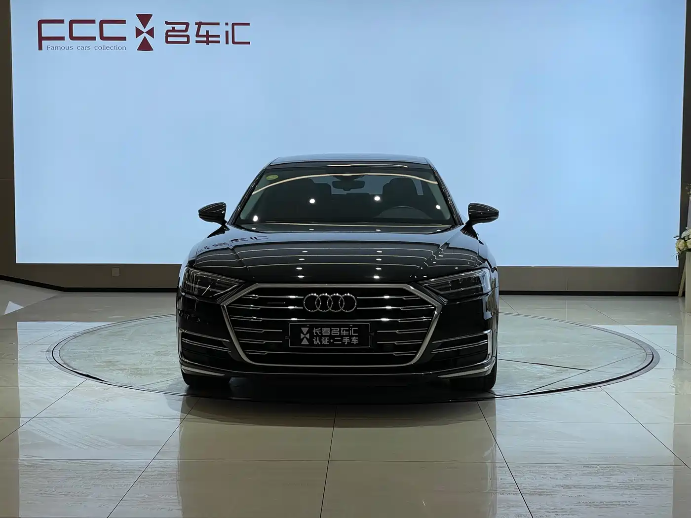 Audi A8 2021 A8L 50 TFSI quattro Comfort фото 2