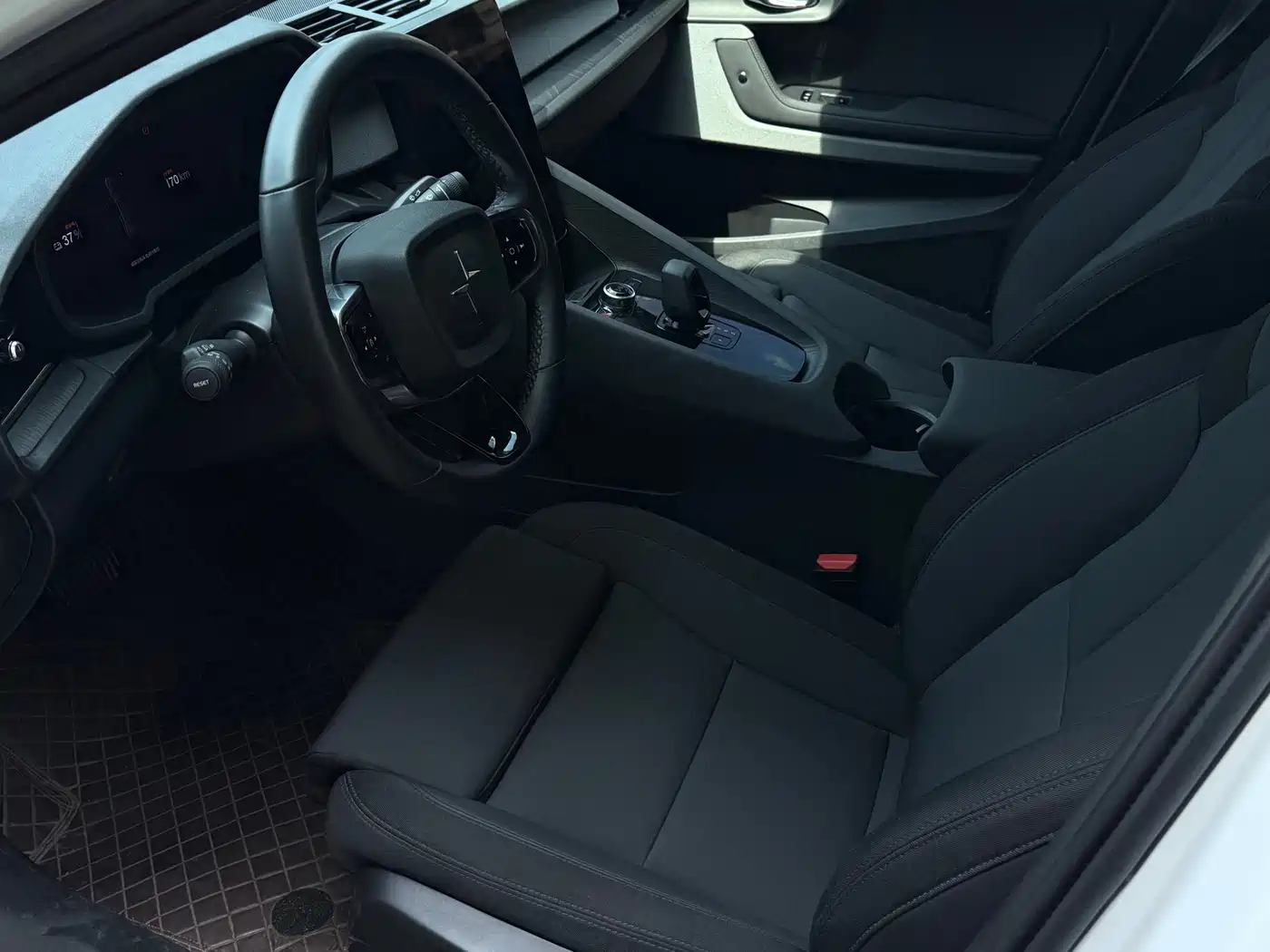 Polestar 2 2025 2021 Single Motor Standard Range