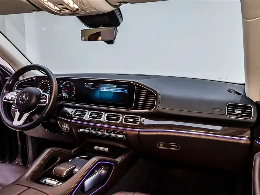 Mercedes-Benz GLE 2021 GLE 350 4MATIC Fashion фото 27