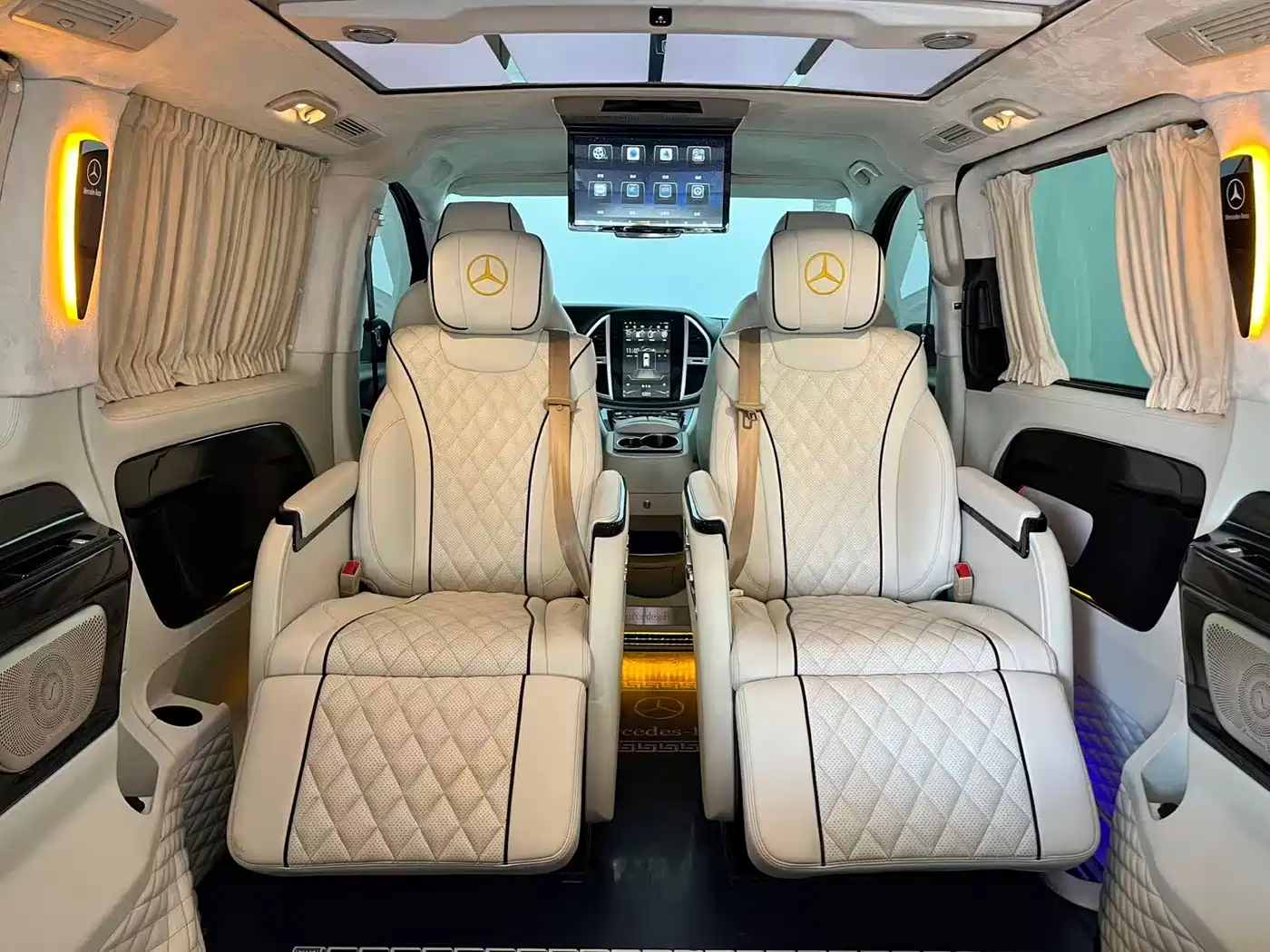 Mercedes-Benz Vito 2020 2.0T Elite Edition (7-seater) фото 13
