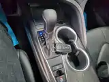 Фото 14 - Toyota Camry