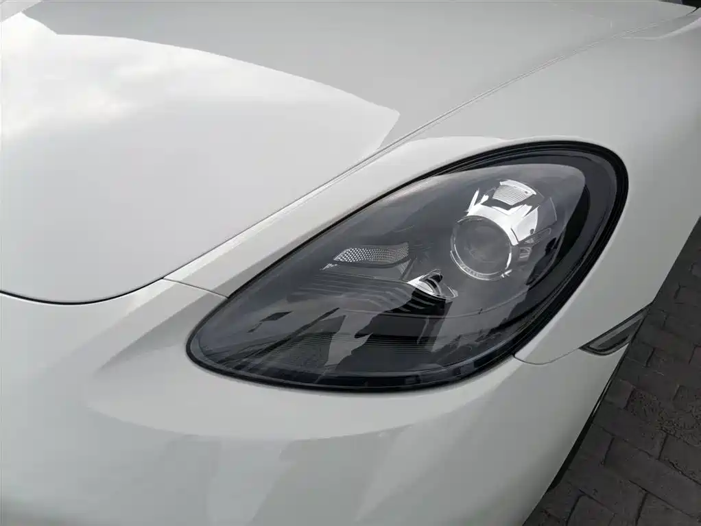 Porsche 718 2022 Cayman 2.0T фото 17