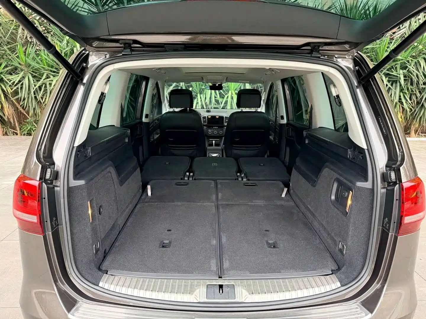 Фото 12 - Volkswagen Sharan