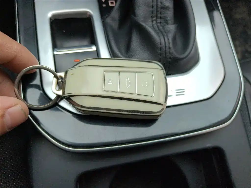 Dongfeng Aeolus Yixuan GS 2021 2020 230T Auto Yuemu Edition