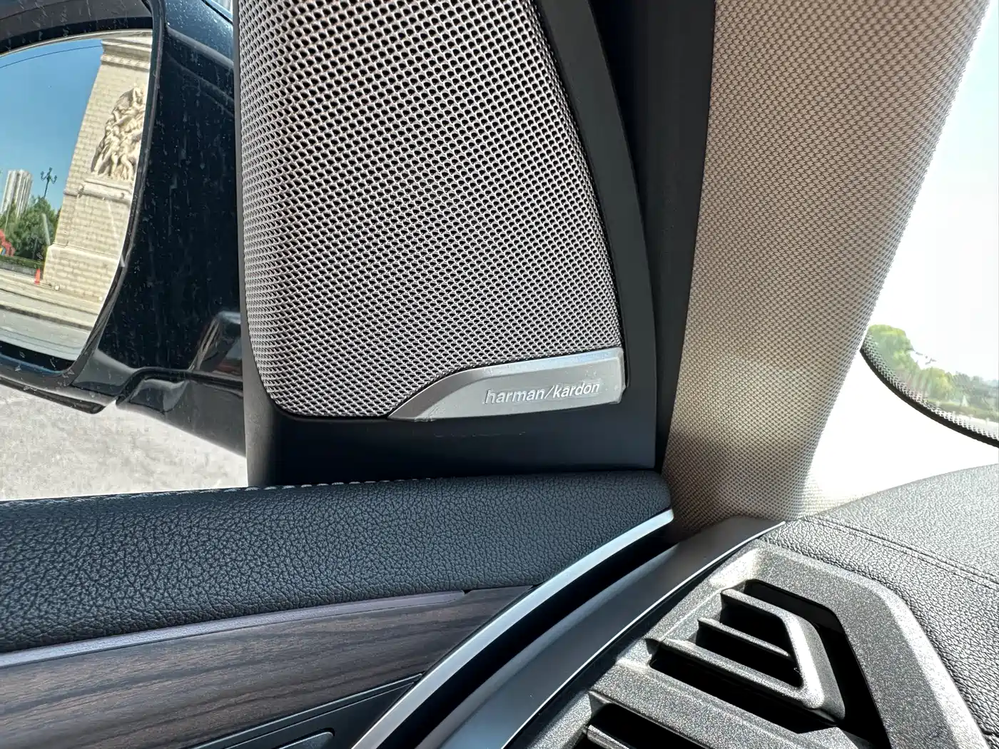 BMW X3 2023 Facelift xDrive30i Leading M Night Package фото 20