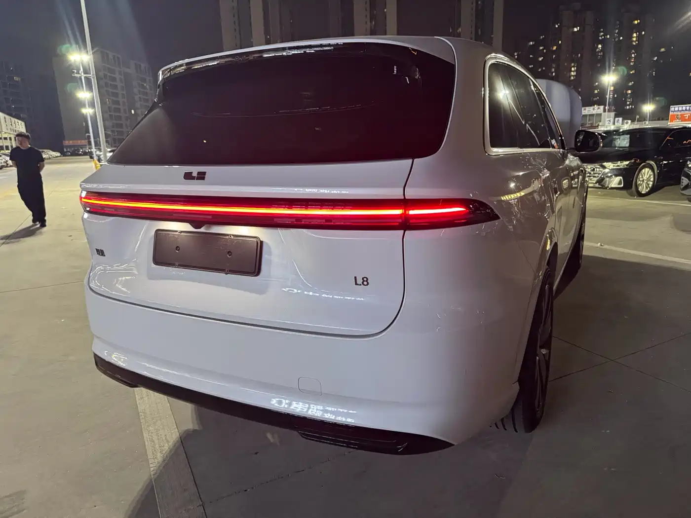 Li Auto L8 2026