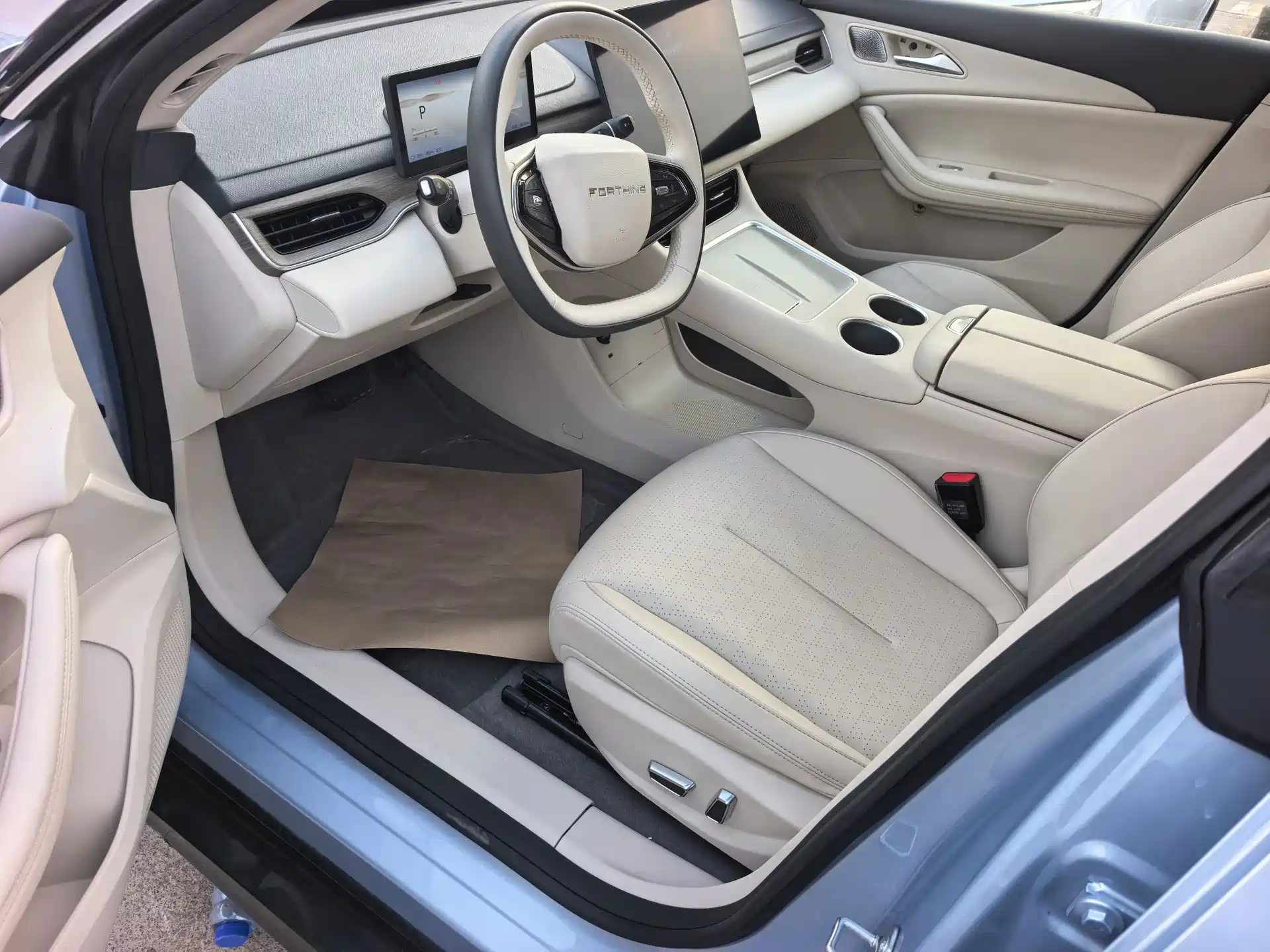 Фото 4 - Dongfeng Fengxing Stellar S7