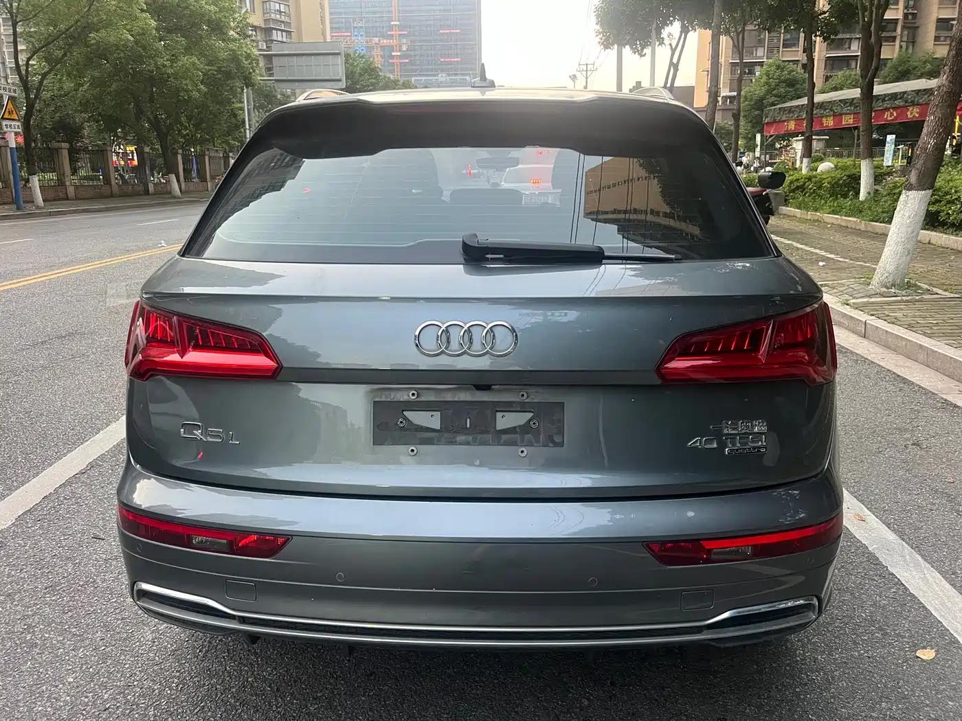 Audi Q5L 2020 Facelift 40 TFSI Honor Fashion фото 9