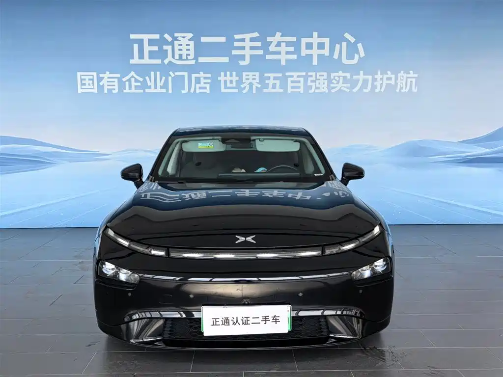 Фото 2 - XPeng P7