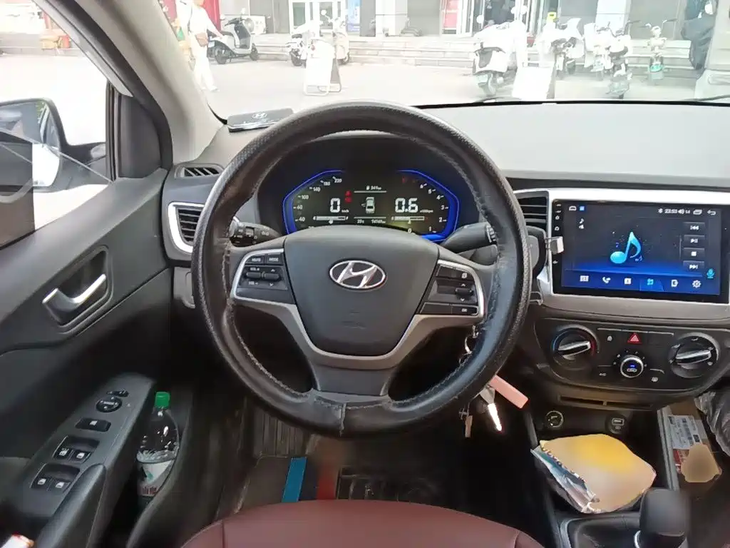 Hyundai Verna 2021 2020 1.4L Manual GLS Cool Edition