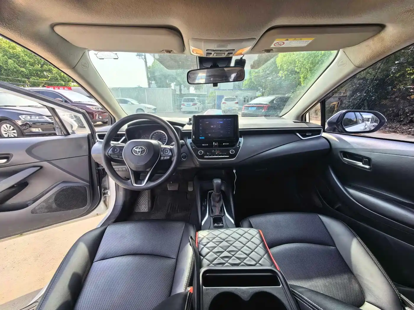 Toyota Corolla 2021 1.2T S-CVT Elite PLUS Edition фото 5