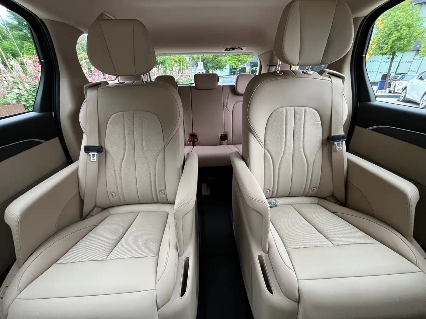 Buick GL8 New Energy 2025 Land Honor Premium Edition 7-Seater фото 19