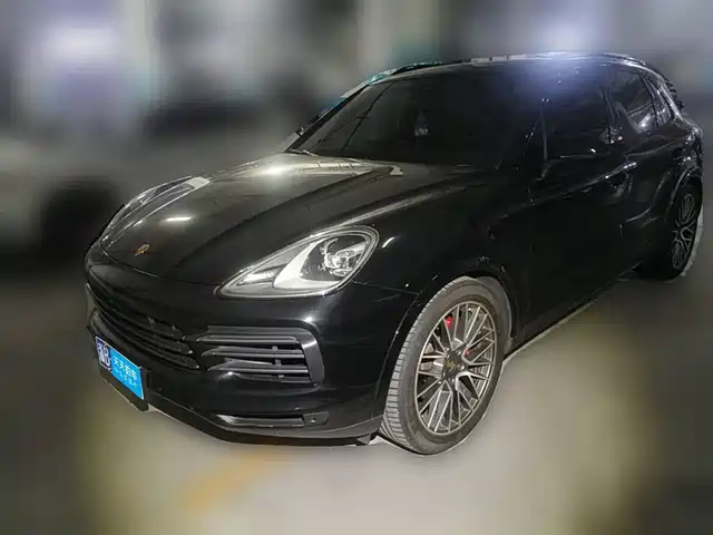 Porsche Cayenne 2023 Cayenne 3.0T Platinum Edition — фото 1