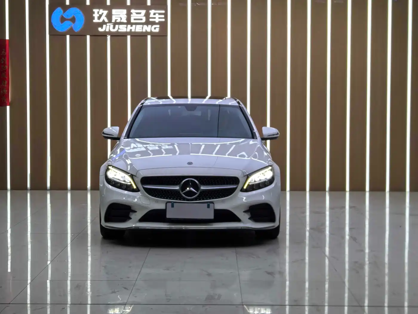 Mercedes-Benz C-Class 2019 C 180 L Fashion Sport Edition фото 2