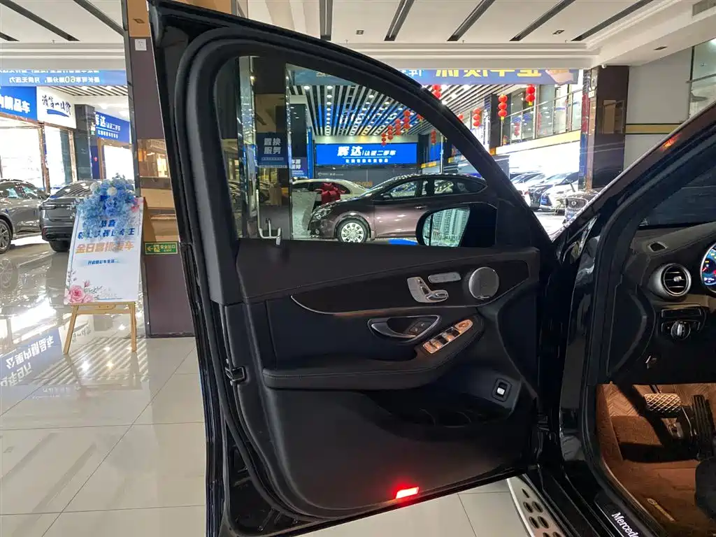 Mercedes-Benz GLC 2022 Model GLC 300 L 4MATIC Dynamic Edition фото 17