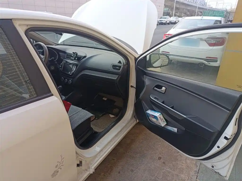 Kia K2 2015 Sedan 1.4L AT GLS фото 20
