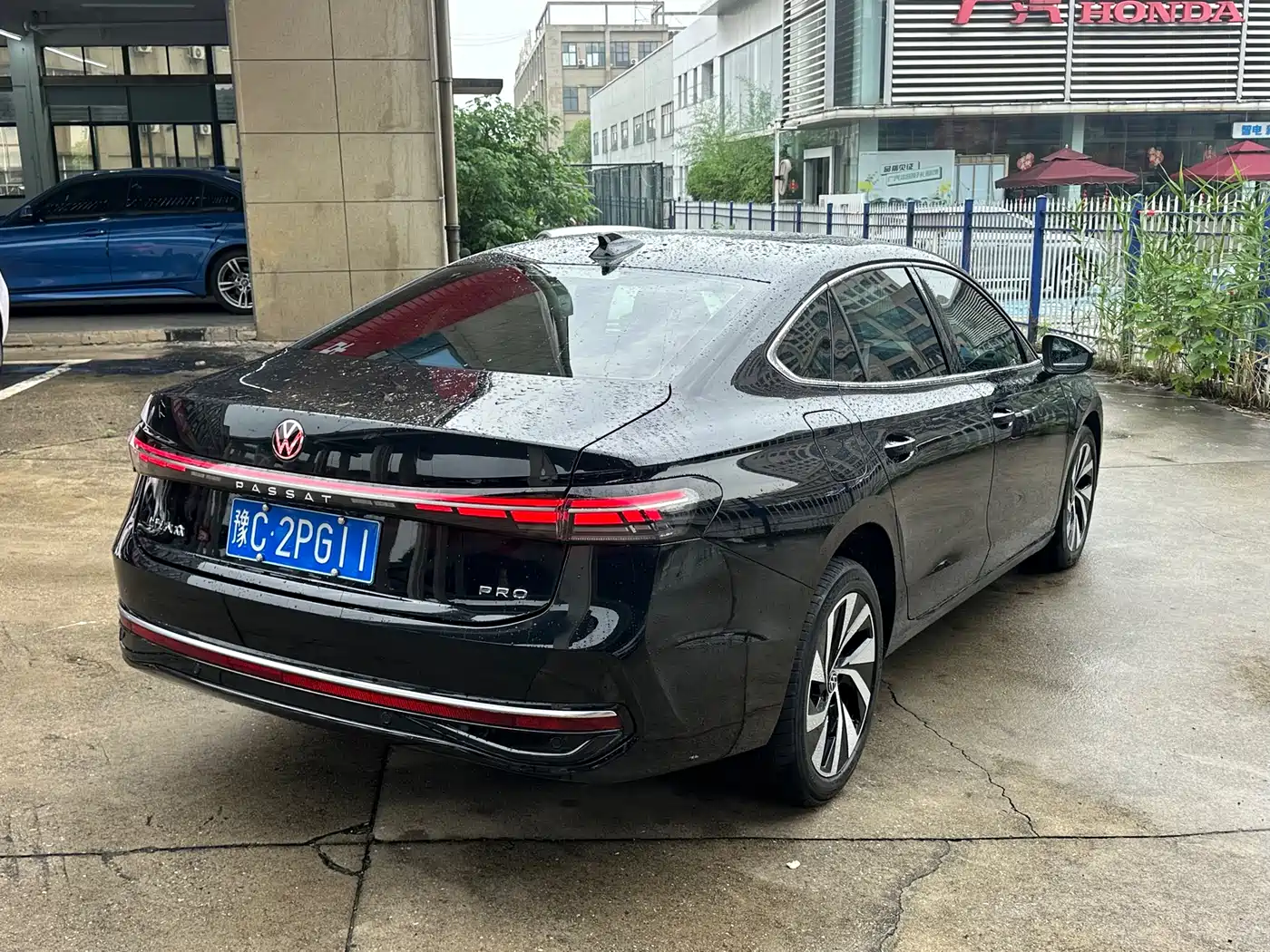 Volkswagen Passat 2025 Model Pro 380TSI Starlight Dragon Premium Edition фото 9