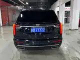 Фото 15 - Cadillac XT6