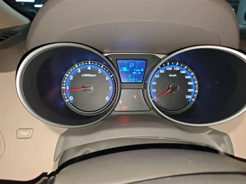 Hyundai Beijing Hyundai ix35 2013 2.0L Auto 2WD Smart GLS China IV фото 5